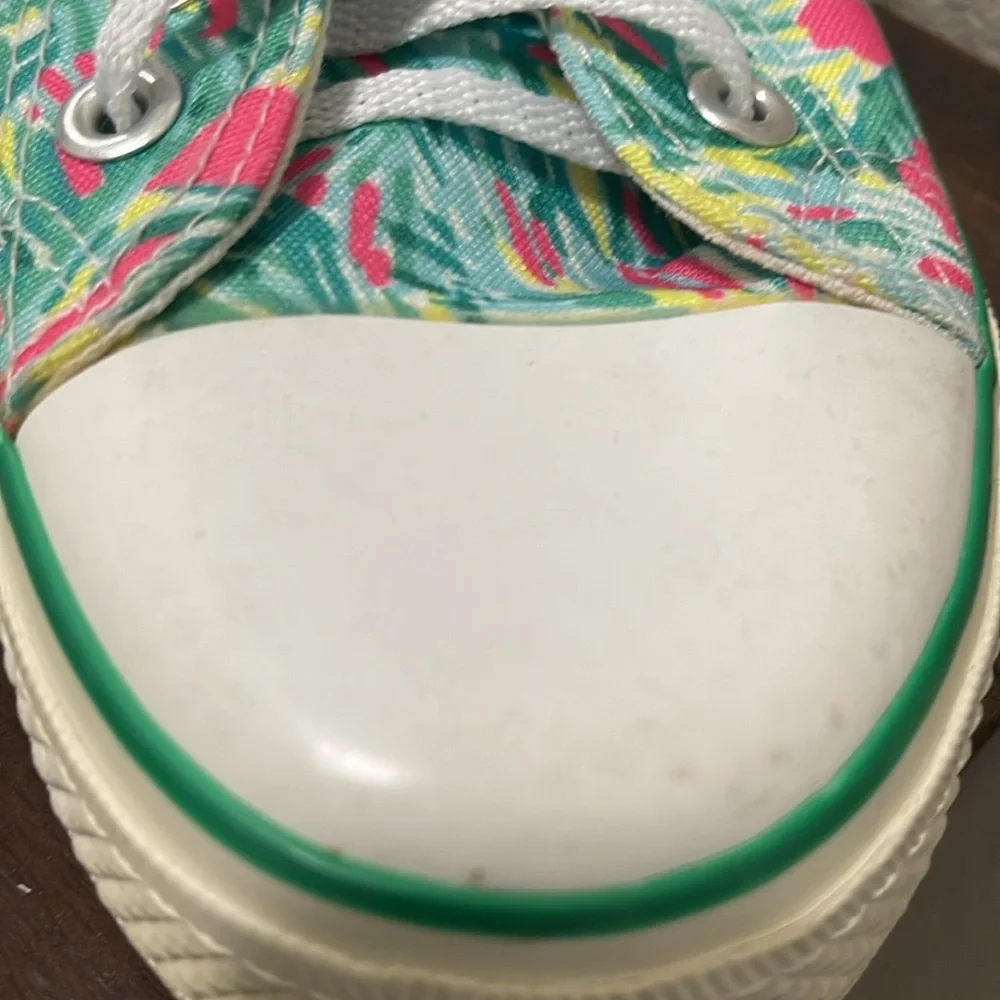 Women’s green pink floral fashionion sneakers size  11 - Picture 10 of 11